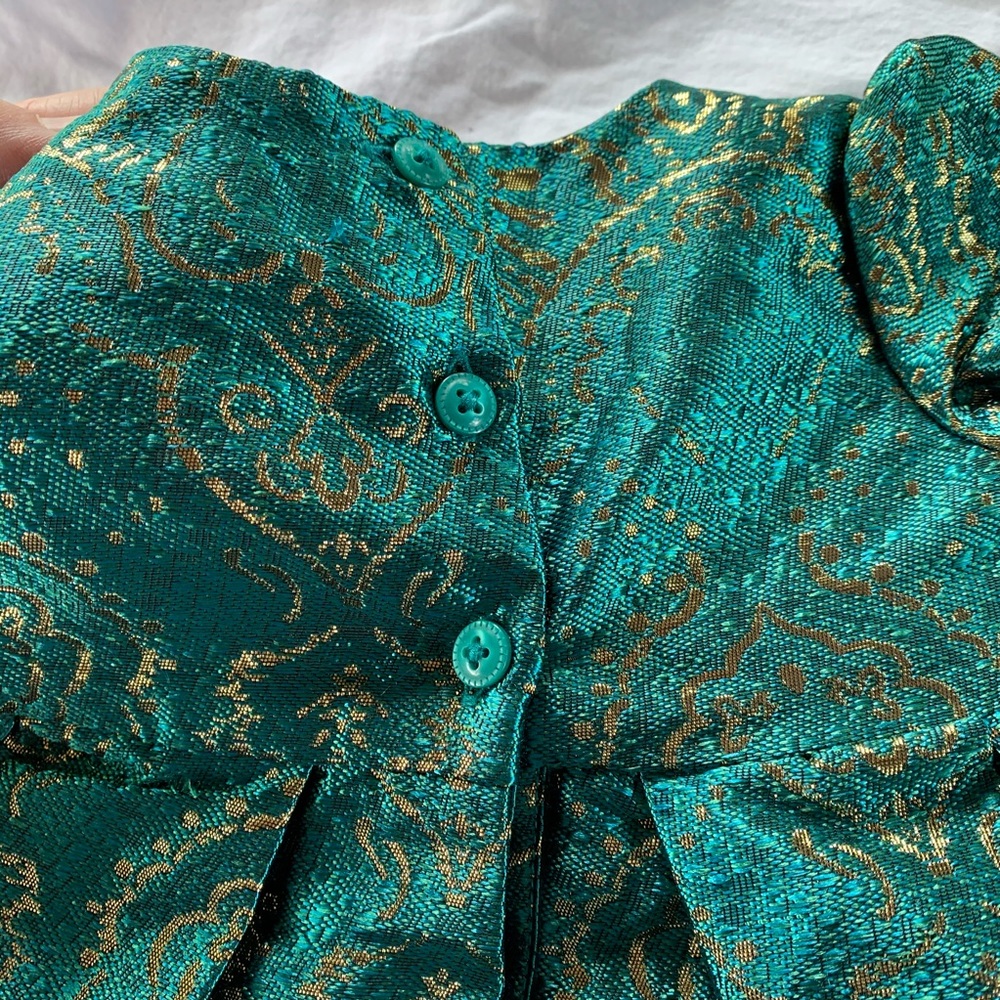 Children’s Place gold & green baby dress. 0-3 mon.
